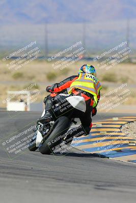 media/Feb-03-2024-SoCal Trackdays (Sat) [[767c60a41c]]/2-Turn 11 (10am)/